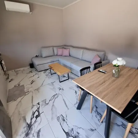 E&d * 埃雷特里亚